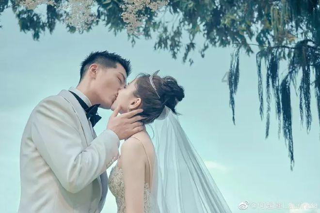 成熟的男人喜欢哪一类型的女性？游戏画面