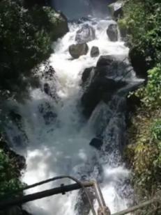 武汉95后人大毕业生当房产中介8个月业绩破百万,她为何做出这样的抉择?红迪网平台-最新热门话题讨论社区